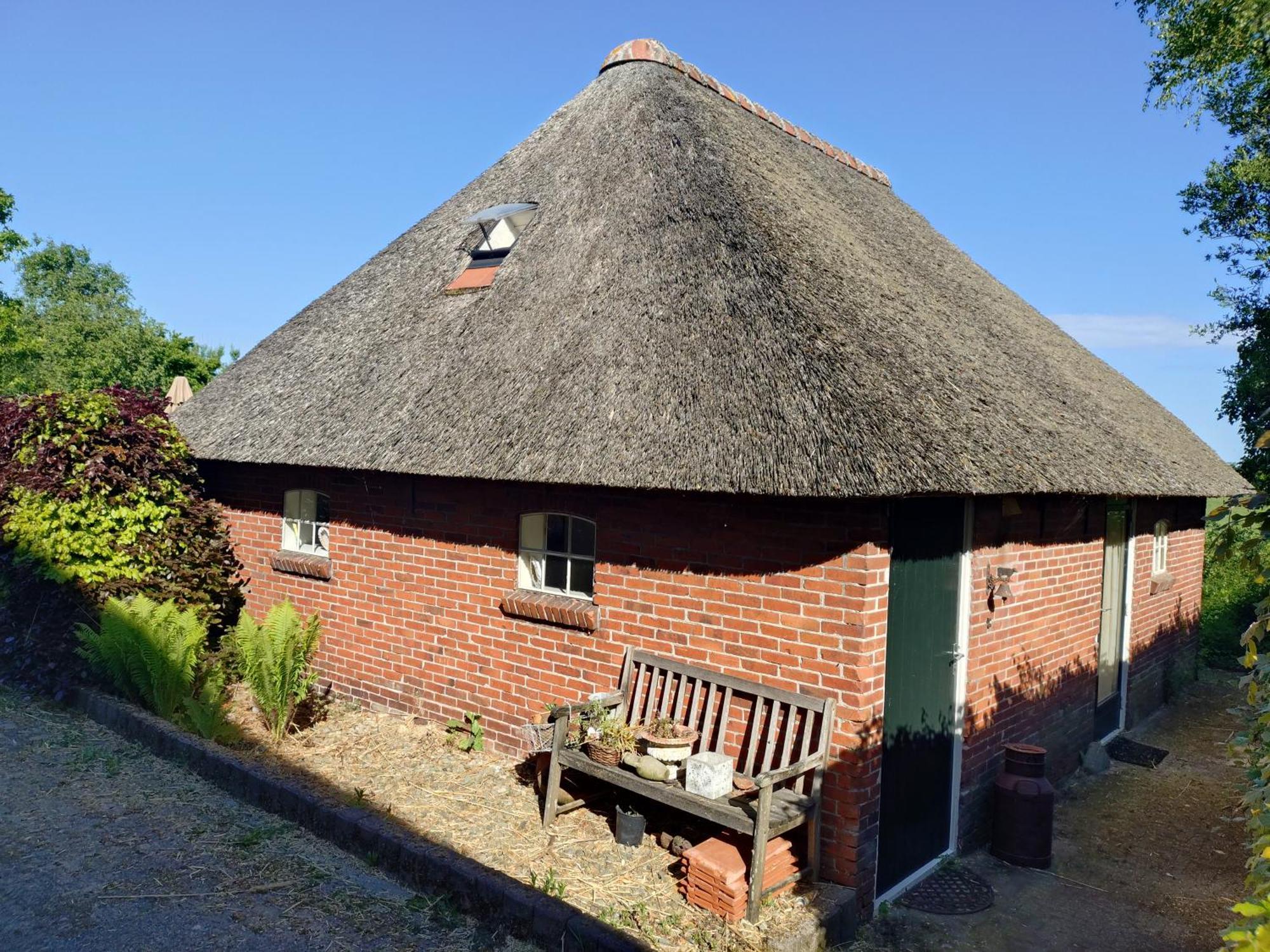 Bed and Breakfast It Lytshus Ureterp Esterno foto